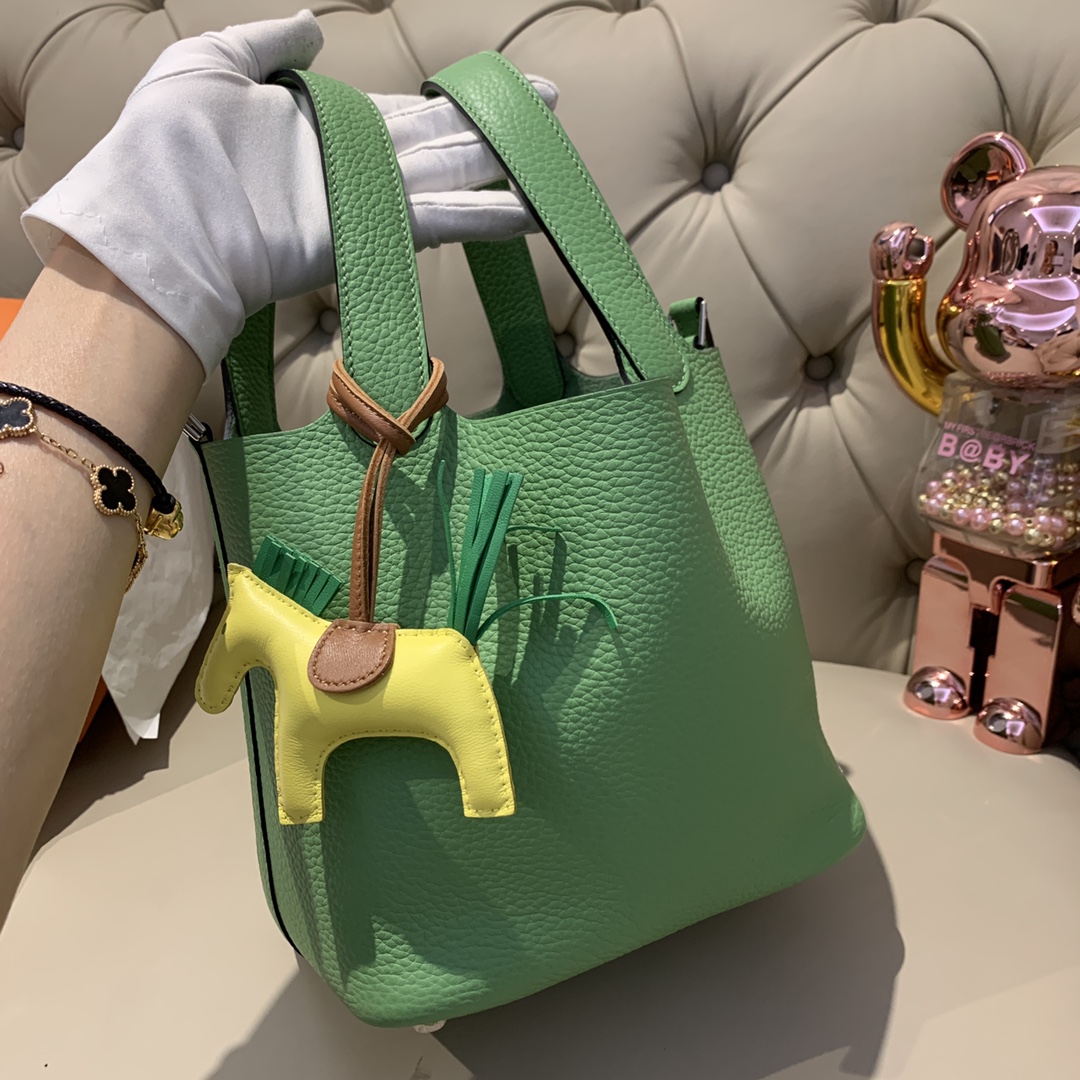 에르메스 피코탄18 아보카도그린 은장 끌레망스 가죽